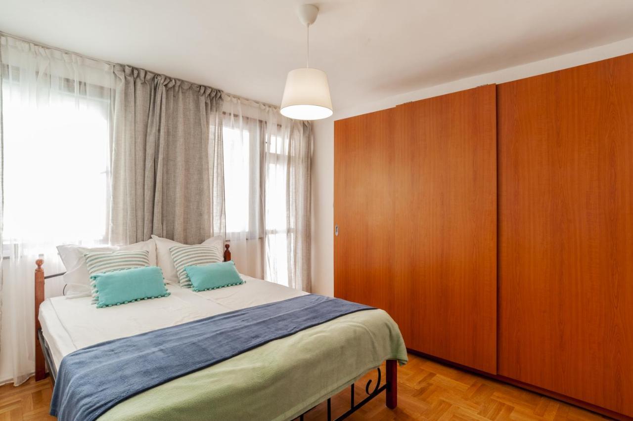Sea Apartment Colours Бургас Экстерьер фото