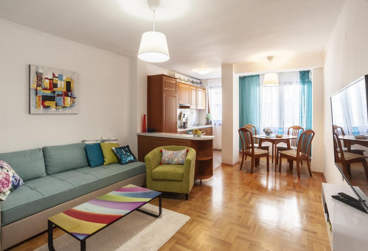Sea Apartment Colours Бургас Экстерьер фото